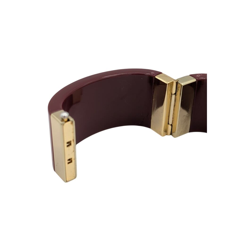 Caroline Hill Deep Berry Gold Tone Hinged Chunky Oval Lucite Bangle Bracelet - Picture 10 of 12